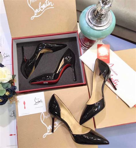 precio zapato christian louboutin en estados unidos|More.